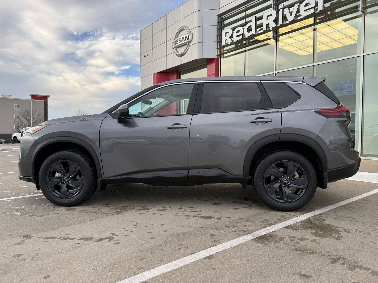 New 2026 Nissan Rogue SV w/ Cold Weather Package FWD image 10