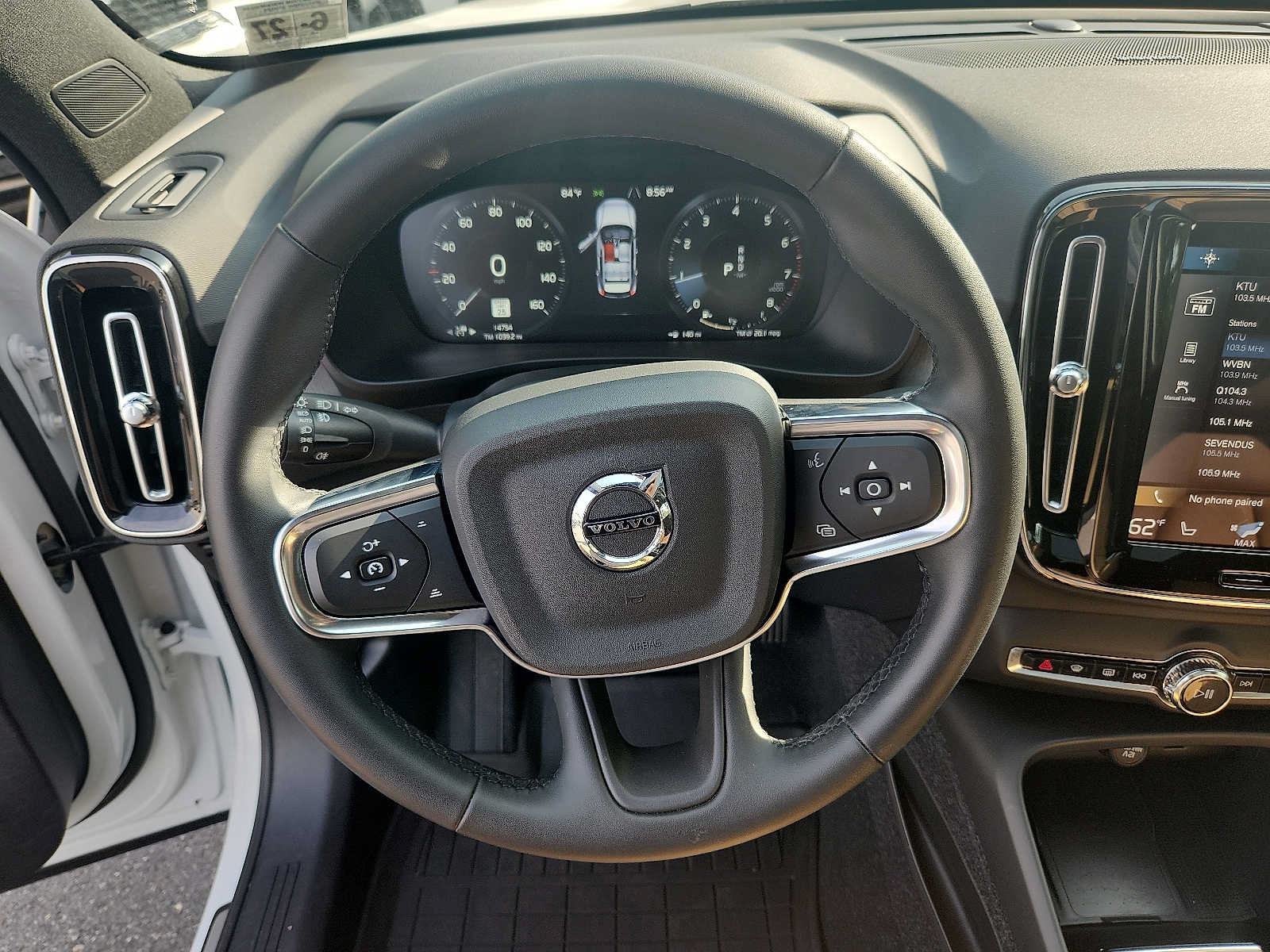 Certified 2022 Volvo XC40 T5 Inscription AWD/4WD image 19
