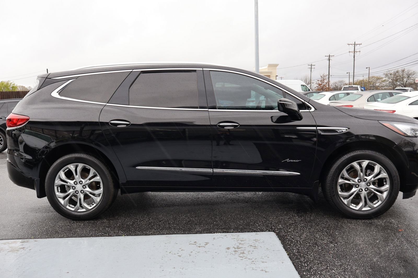 Used 2021 Buick Enclave Avenir w/ Avenir Technology Package image 6