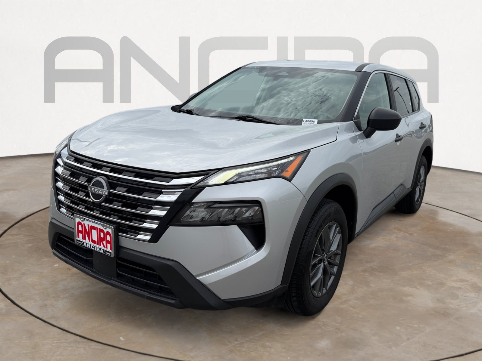Used 2024 Nissan Rogue S FWD image 7