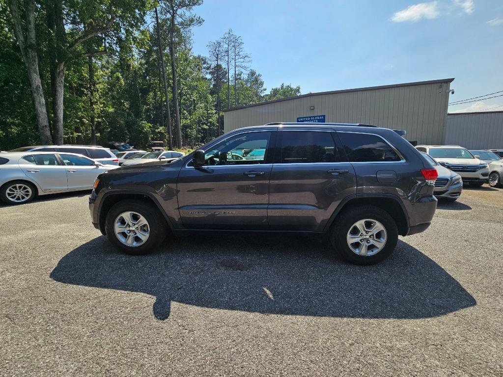 Used 2017 Jeep Grand Cherokee Laredo w/ Quick Order Package 2BE RWD image 6