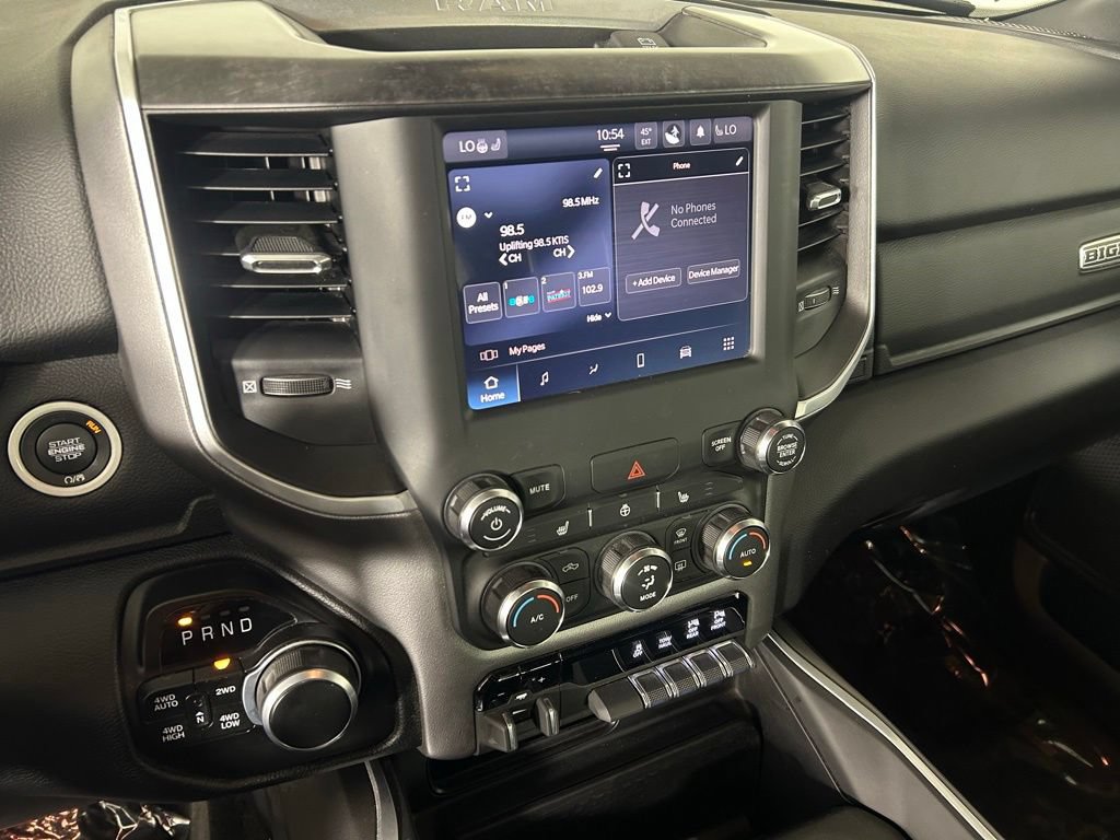 Used 2022 RAM 1500 Big Horn AWD/4WD image 2