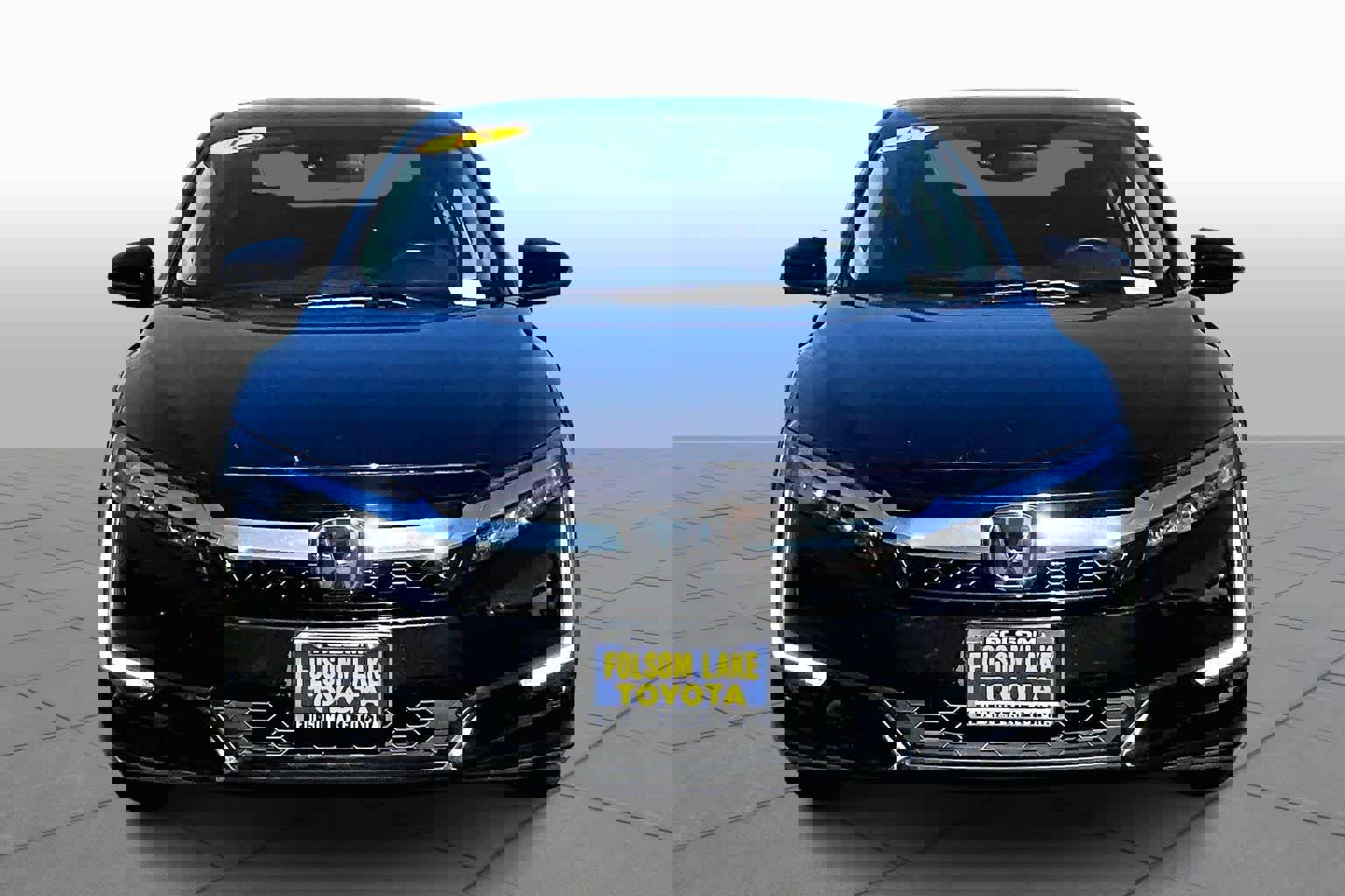 Used 2018 Honda Clarity Touring image 4