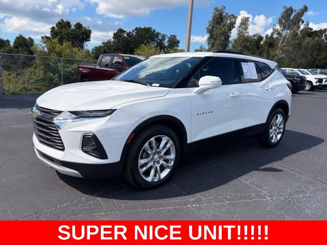 Used 2020 Chevrolet Blazer LT w/ Sound & Technology Package FWD image 3