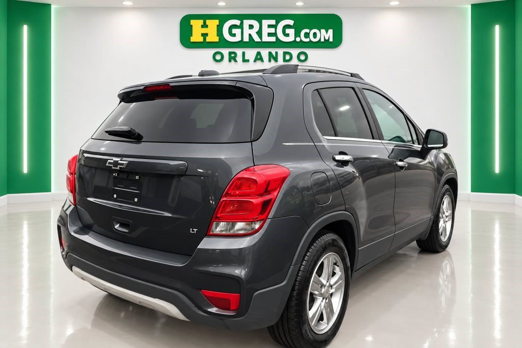 Used 2017 Chevrolet Trax LT w/ LT Convenience Package FWD image 6