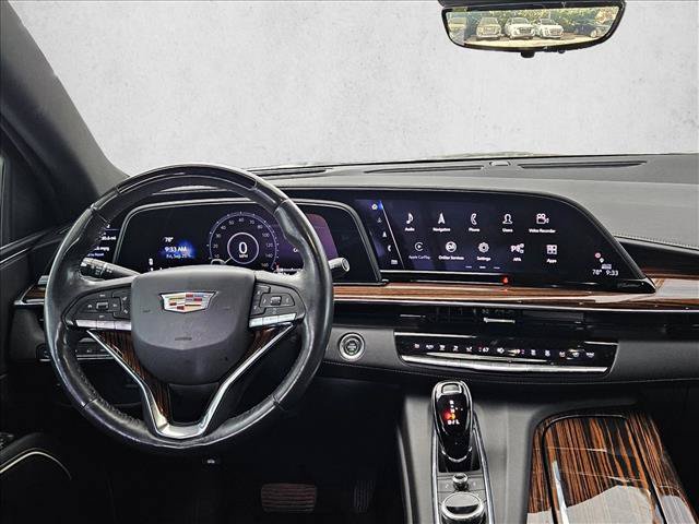 Used 2023 Cadillac Escalade ESV Premium Luxury AWD/4WD image 15
