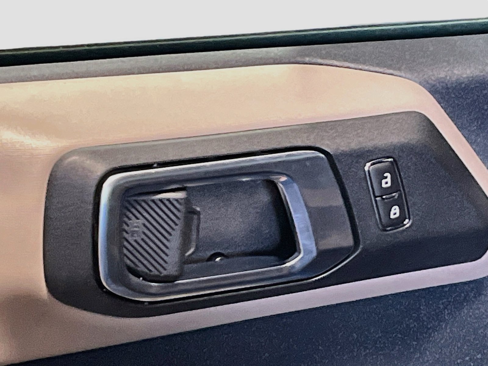 Used 2023 Ford Bronco Wildtrak AWD/4WD image 18