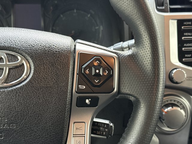 Used 2021 Toyota 4Runner SR5 AWD/4WD image 18