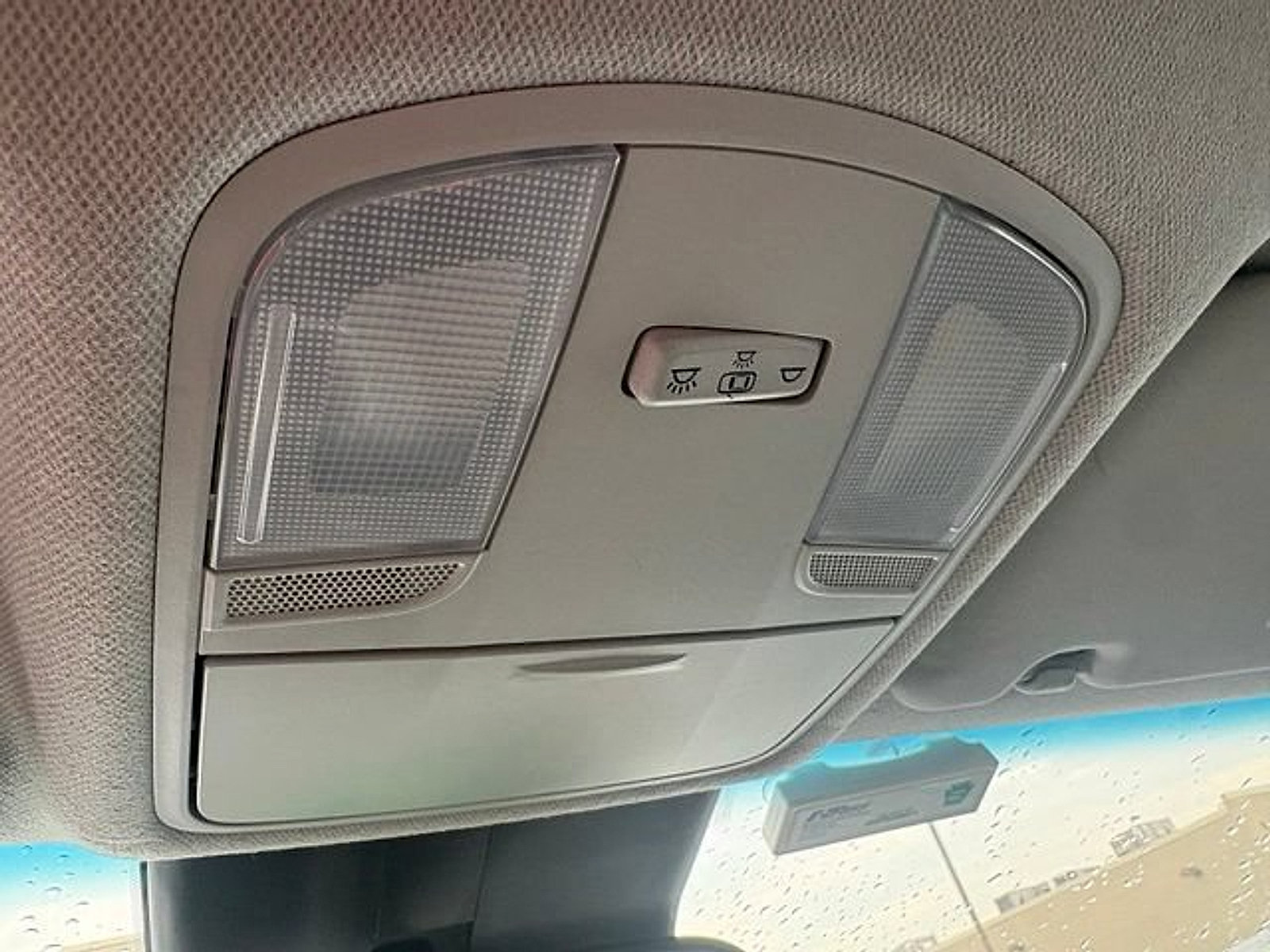 Used 2020 Hyundai Kona SE AWD/4WD image 14