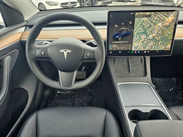 Used 2023 Tesla Model Y Long Range image 30