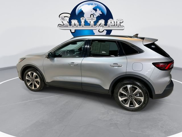 Used 2023 Ford Escape Platinum w/ Premium Technology Package image 8