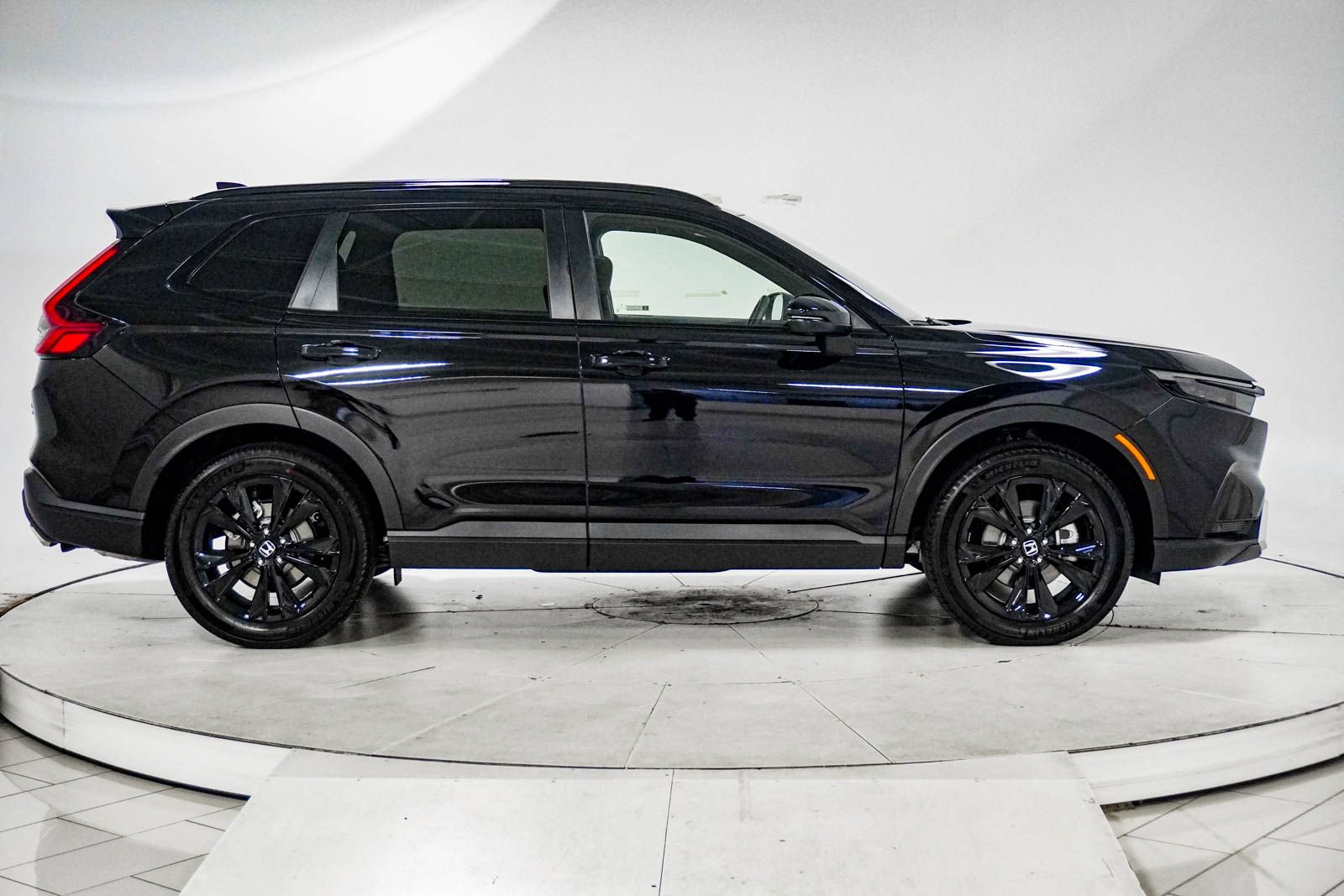 Used 2026 Honda CR-V Sport Touring image 12