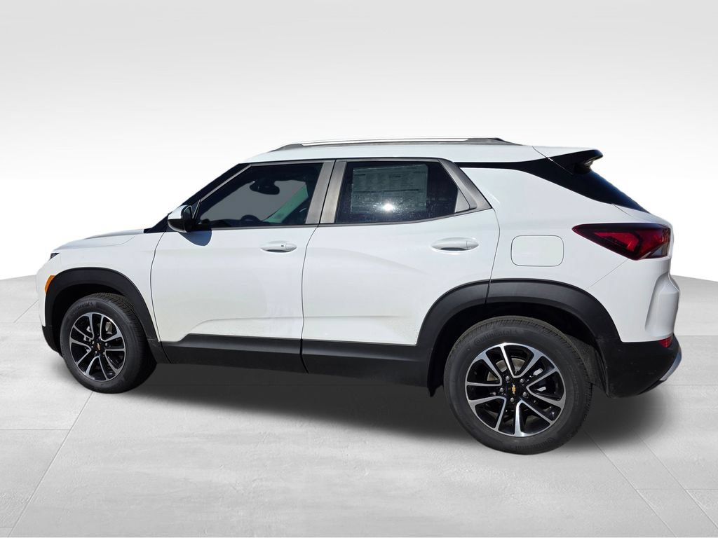 New 2026 Chevrolet TrailBlazer LT w/ Convenience Package FWD image 4