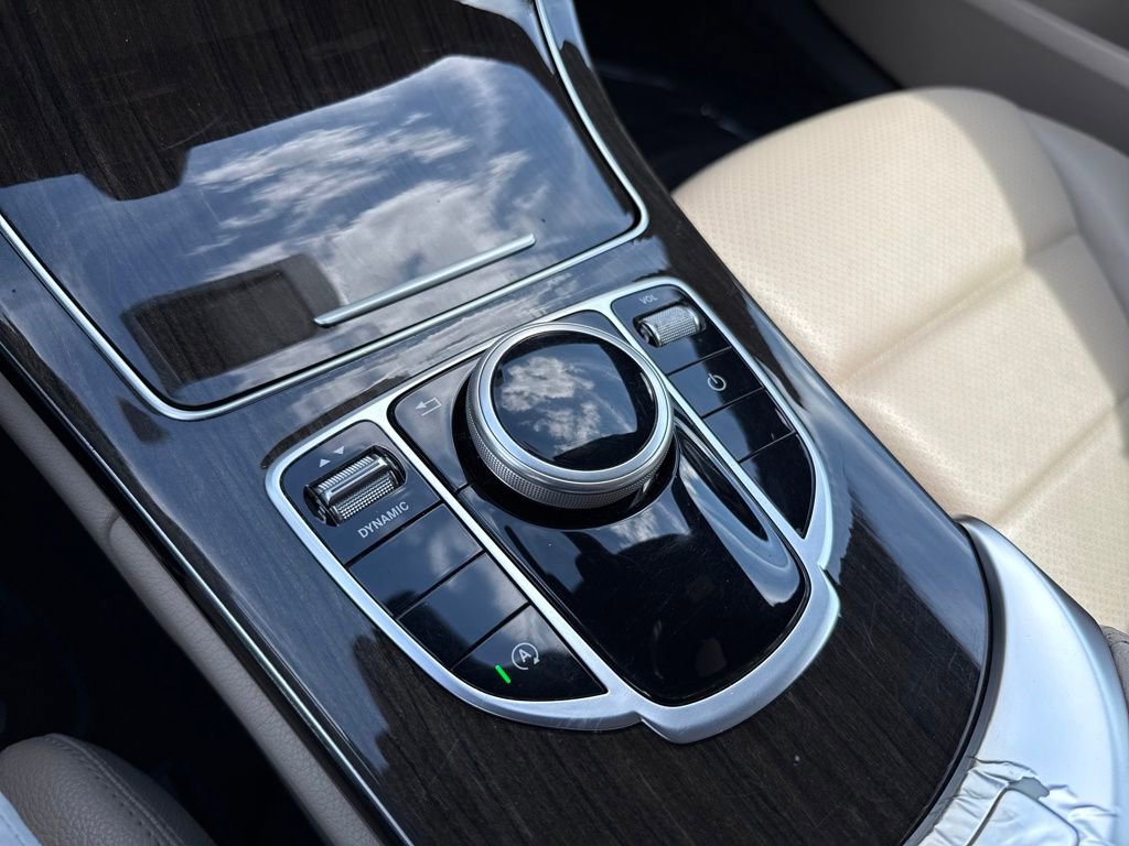 Used 2018 Mercedes-Benz C 300 4MATIC Sedan image 35