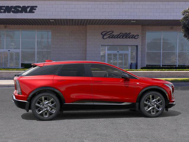 New 2025 Cadillac Optiq Luxury 1 image 5