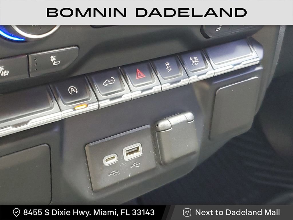 Used 2021 Chevrolet Silverado 1500 RST image 25