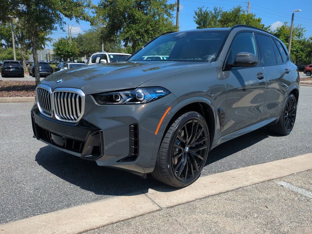 New 2026 BMW X5 xDrive40i w/ M Sport Package image 2