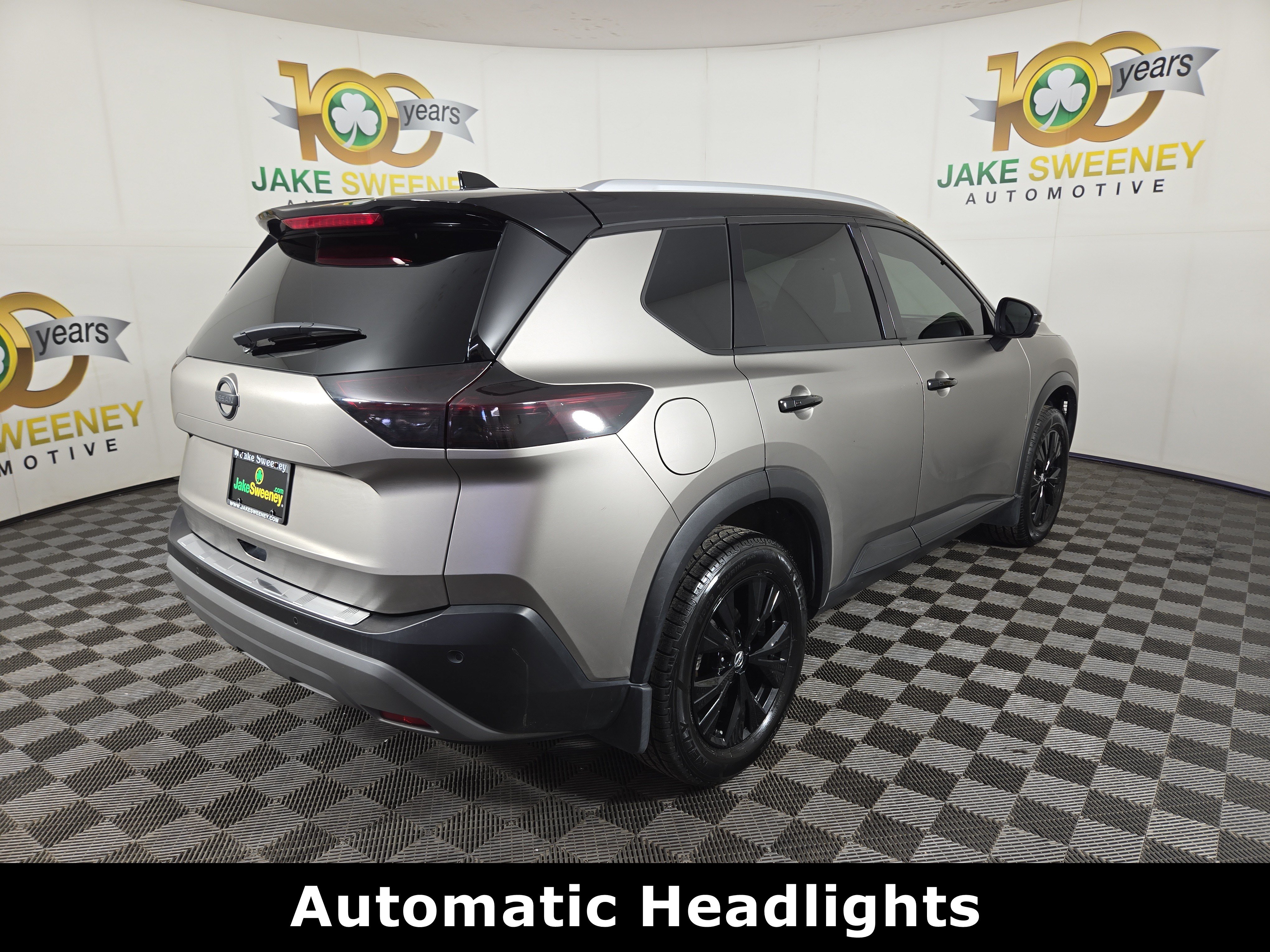 Used 2021 Nissan Rogue SV w/ Premium Package AWD/4WD image 10