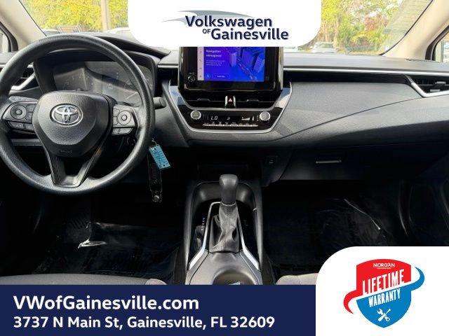 Used 2024 Toyota Corolla LE FWD image 13