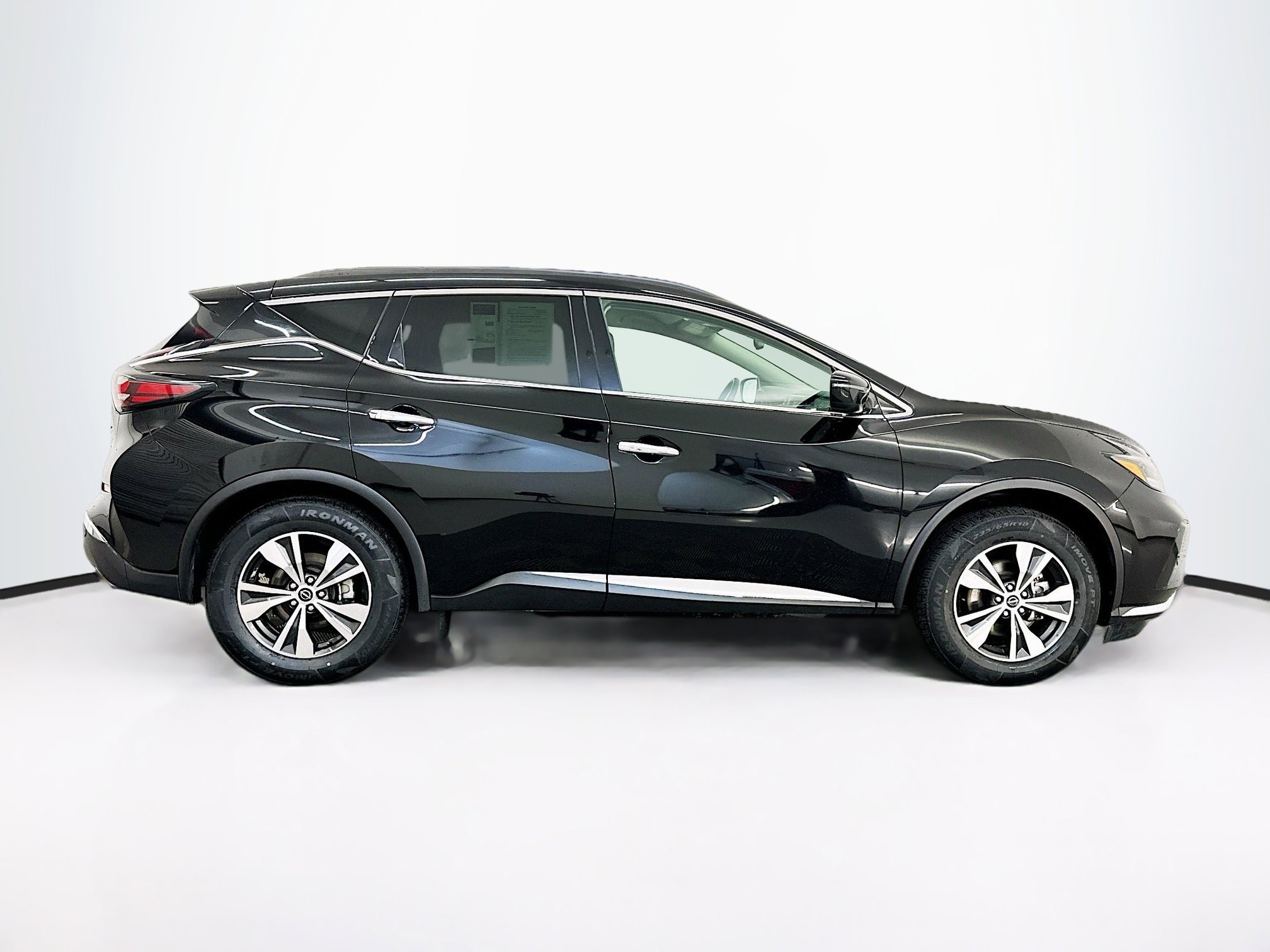 Used 2023 Nissan Murano SV image 10