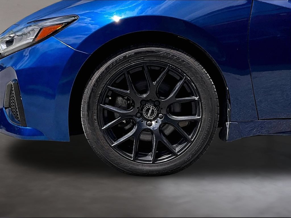 Used 2021 Nissan Maxima 3.5 SV w/ Floor Mat Group FWD image 10