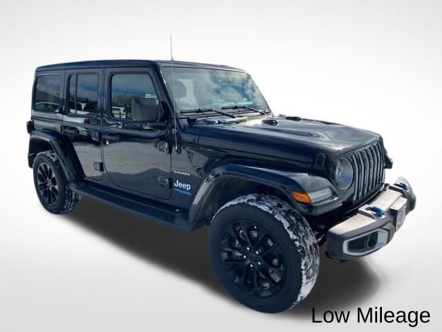 Used 2022 Jeep Wrangler Unlimited Sahara w/ Cold Weather Group image 7