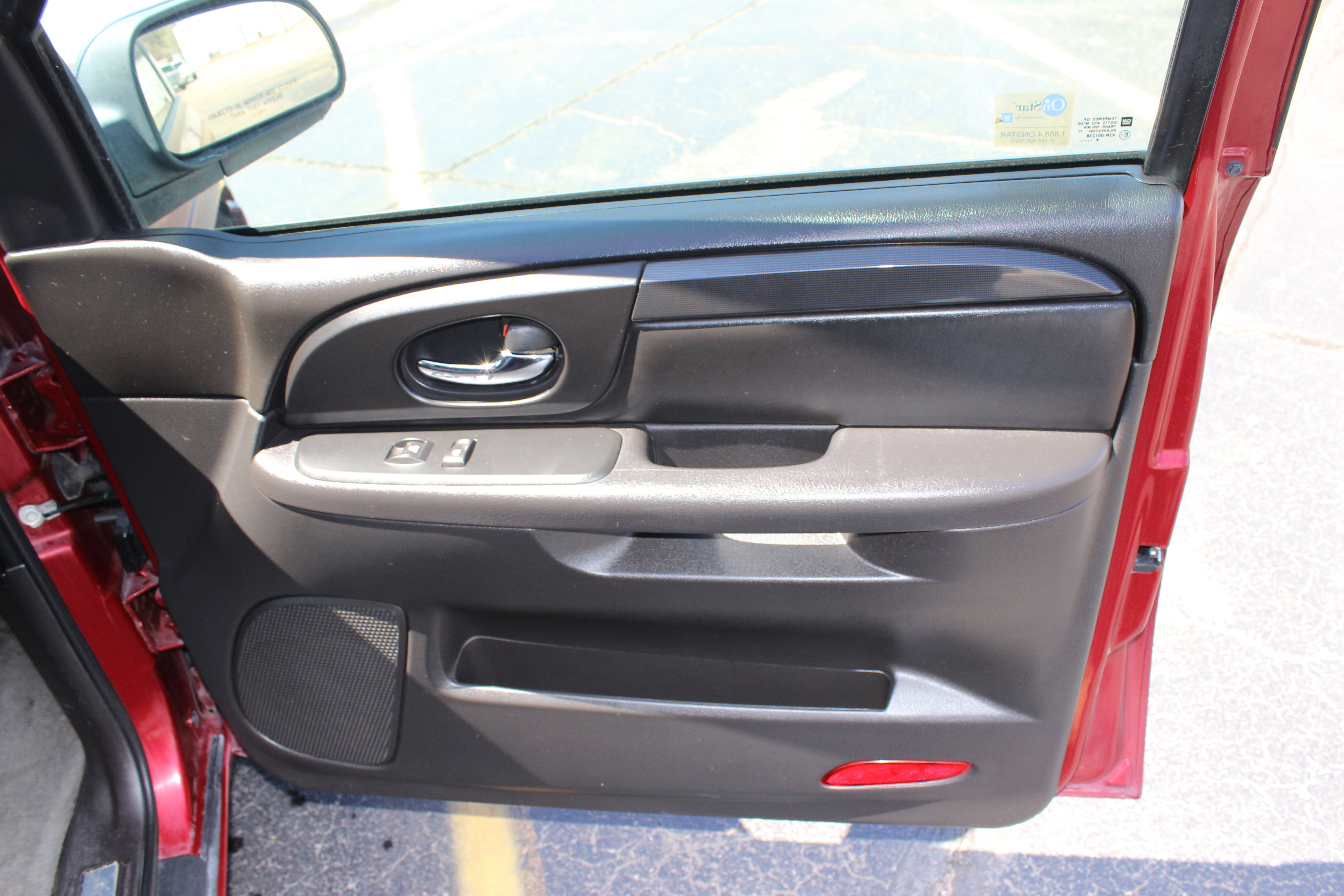 Used 2009 GMC Envoy SLE w/ Sun And Sound Package AWD/4WD image 14