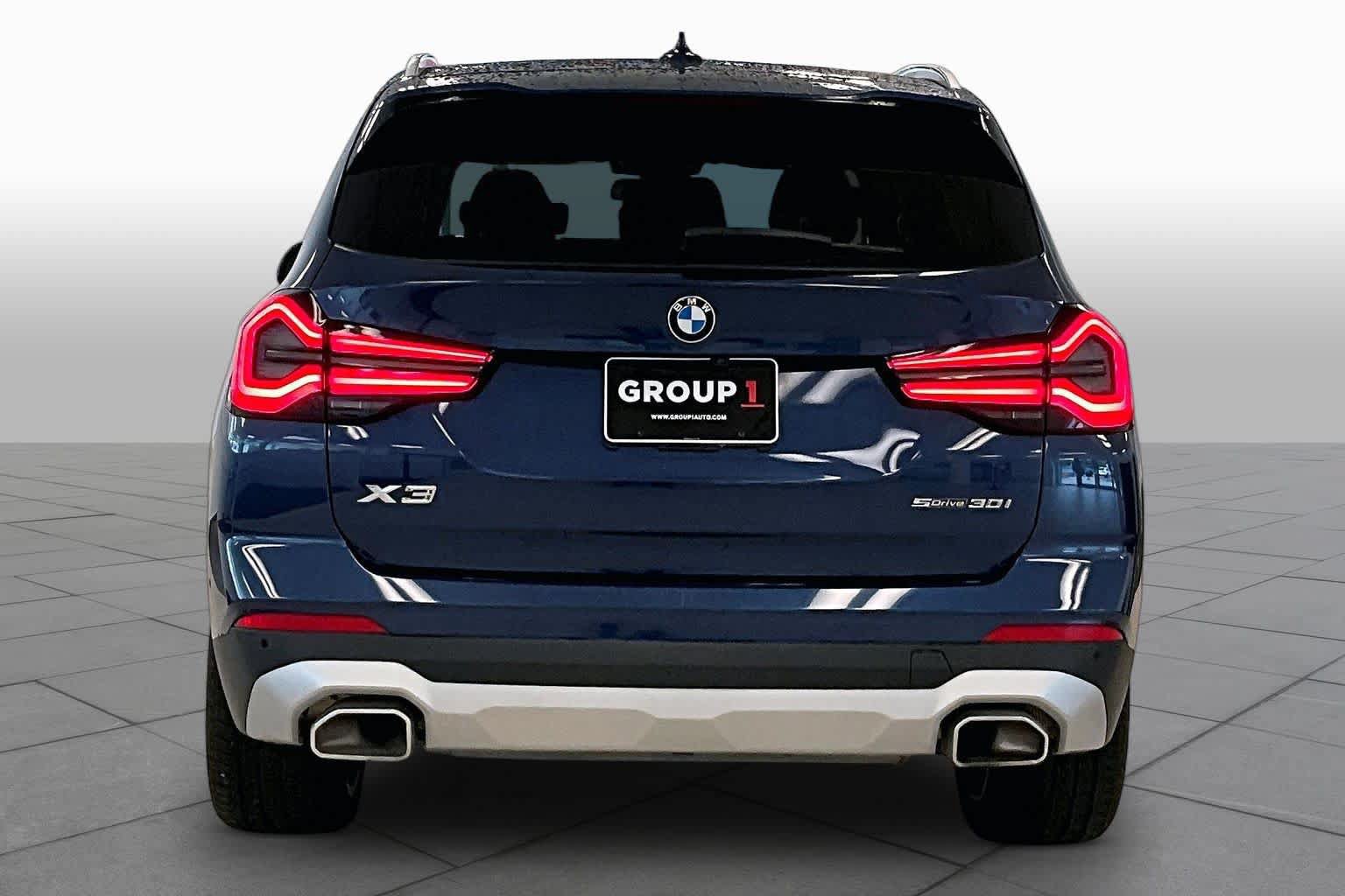 Used 2024 BMW X3 sDrive30i w/ Convenience Package RWD image 4