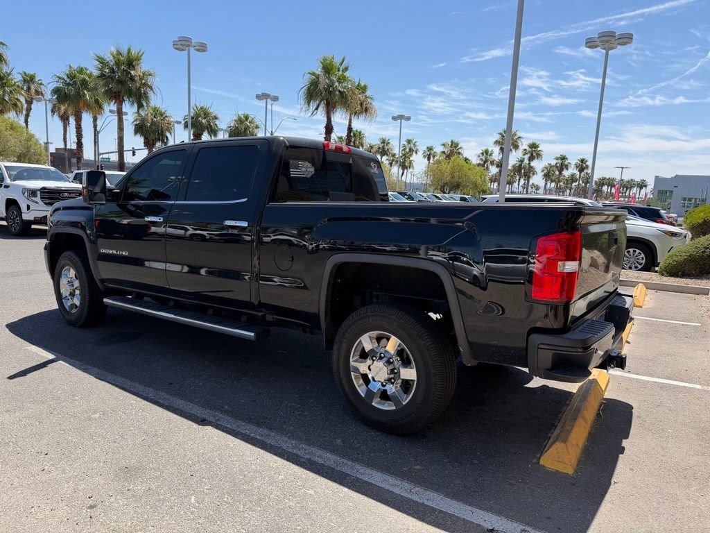 Used 2018 GMC Sierra 3500 Denali w/ Duramax Plus Package AWD/4WD image 4