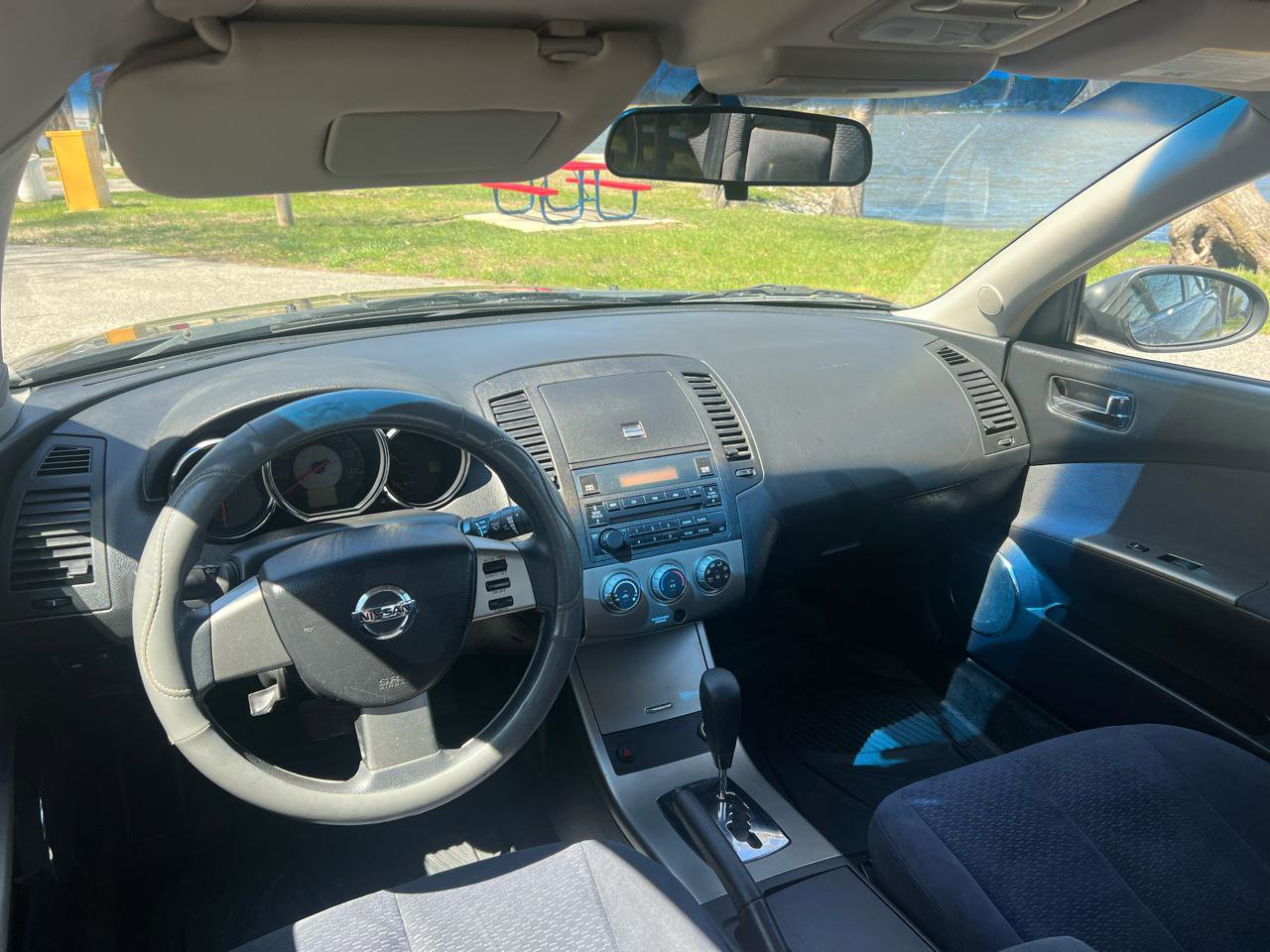 Used 2005 Nissan Altima 2.5 S w/ (S02) Side Airbags Pkg FWD image 14