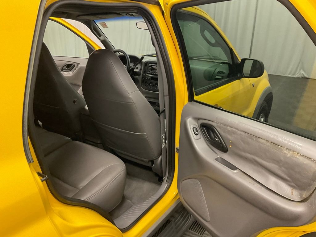Used 2001 Ford Escape XLT AWD/4WD image 19