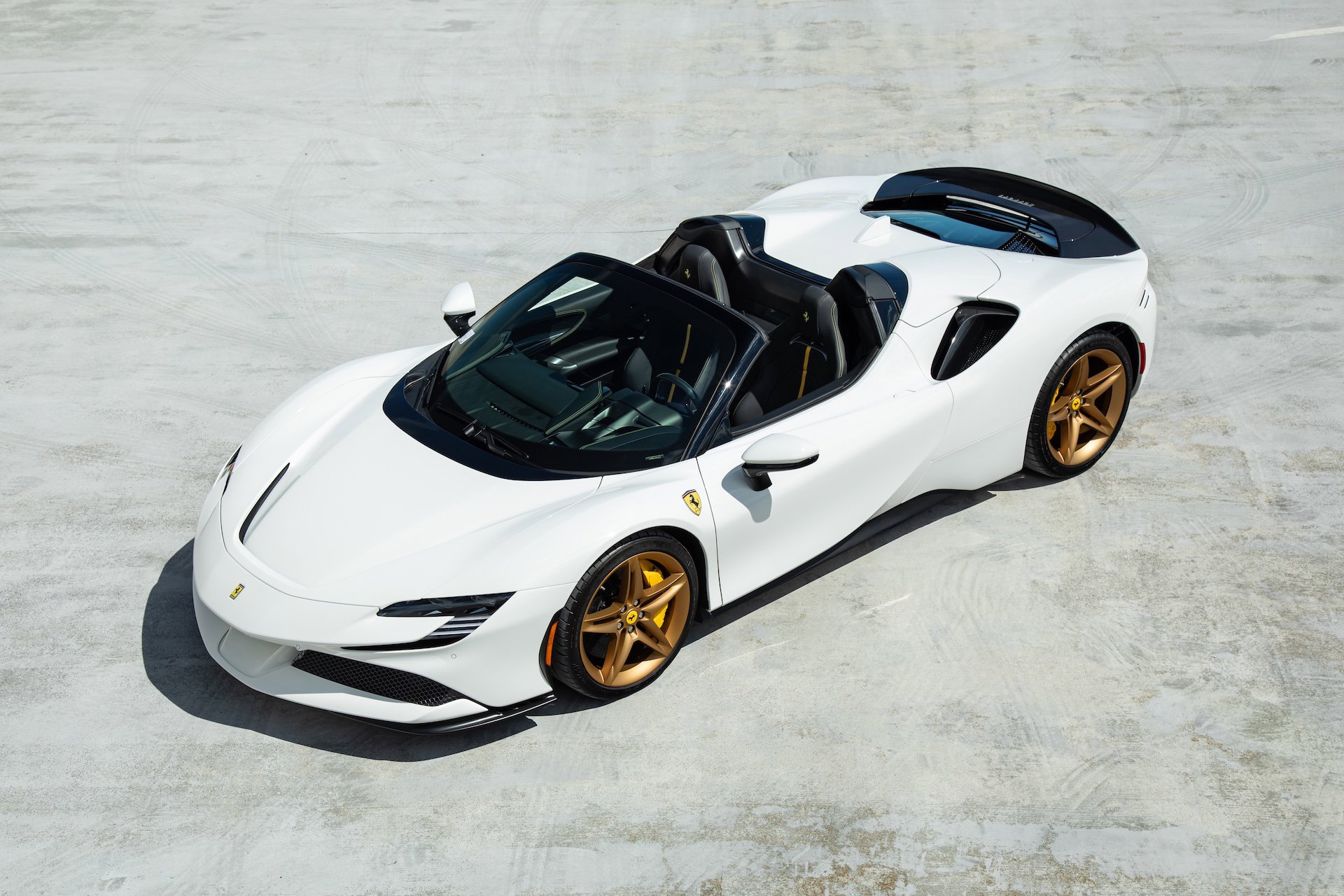 Certified 2024 Ferrari SF90 Spider image 16