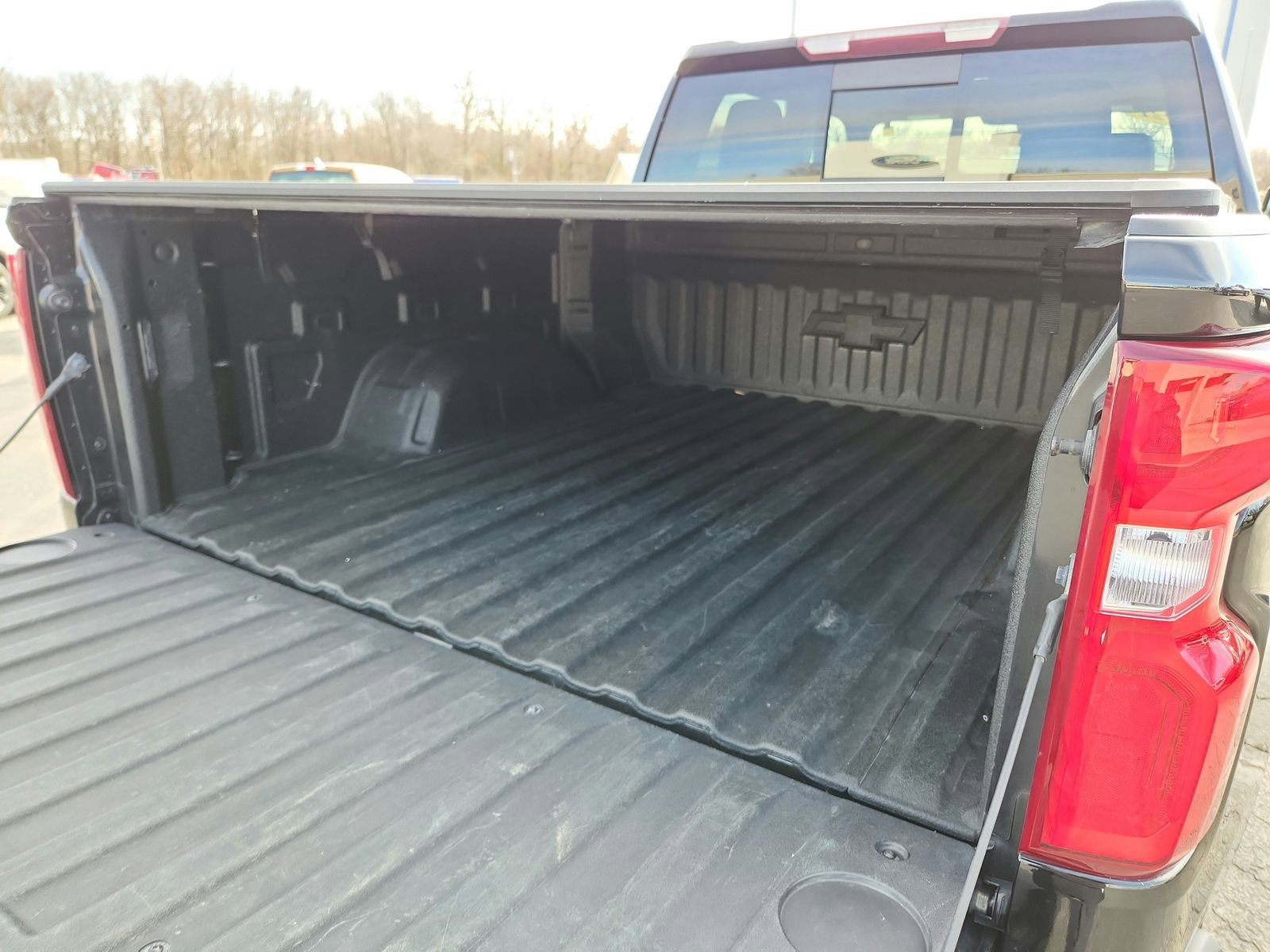 Used 2021 Chevrolet Silverado 1500 LT Trail Boss w/ Convenience Package II image 43