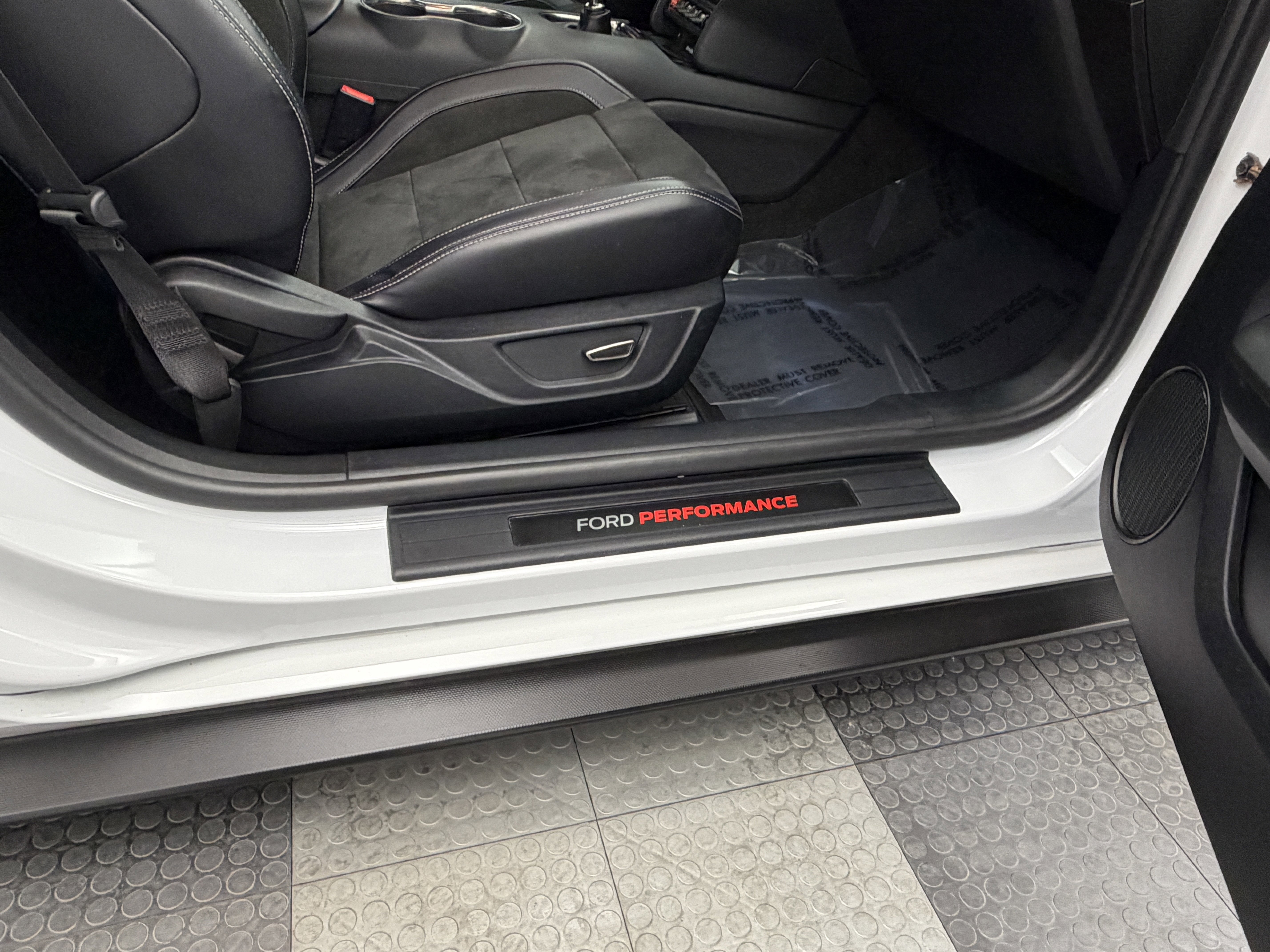 Used 2017 Ford Mustang Shelby GT350 image 77