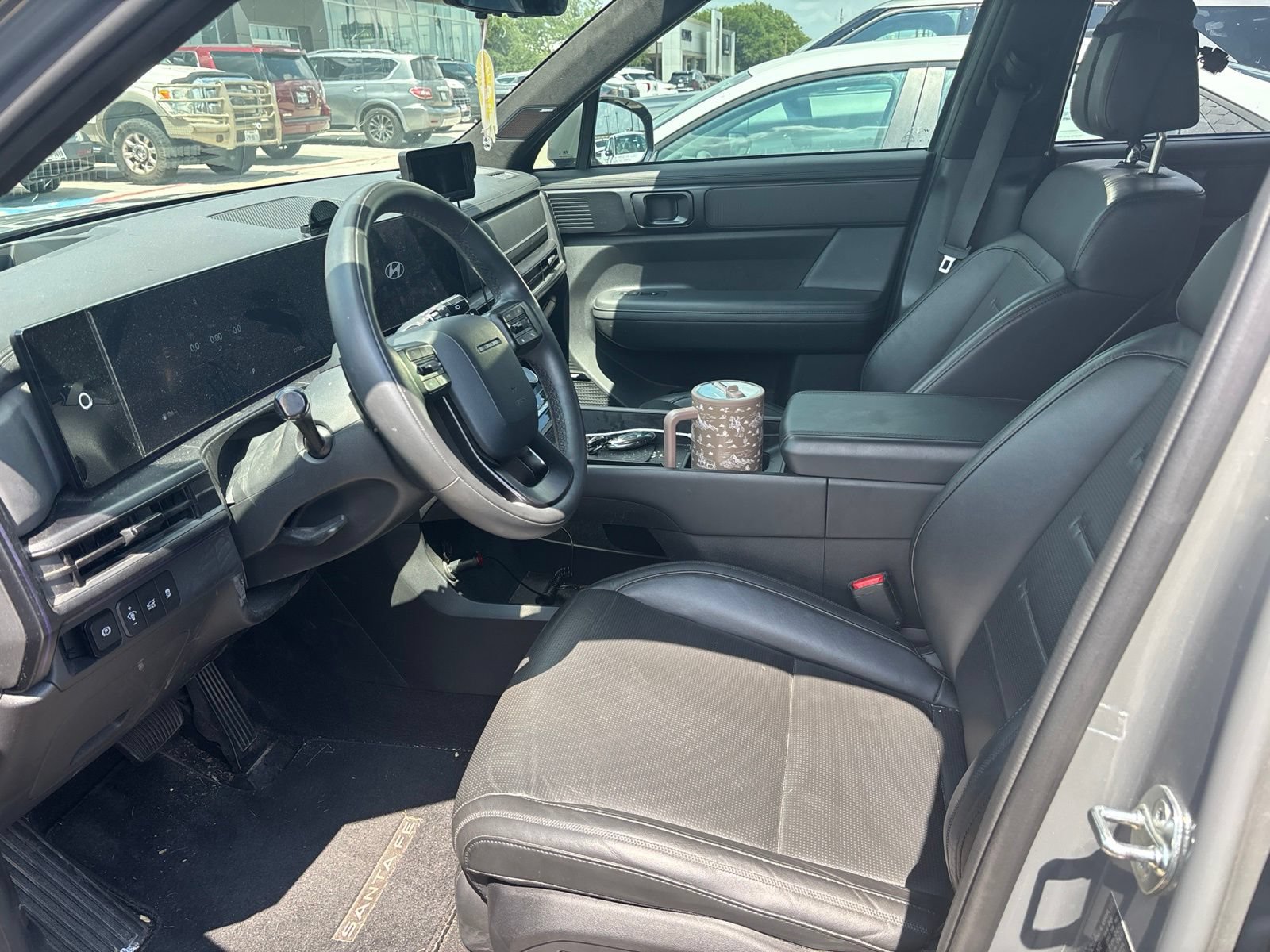 Used 2024 Hyundai Santa Fe Calligraphy AWD/4WD image 6