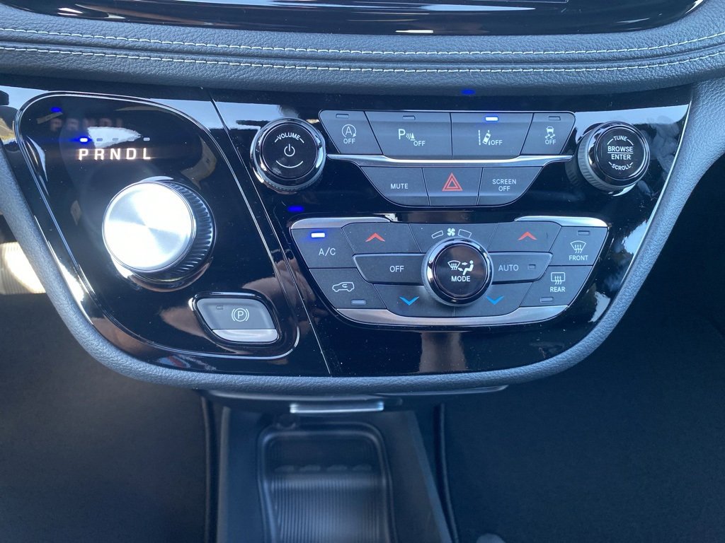 New 2026 Chrysler Pacifica Select w/ S Appearance Package image 29