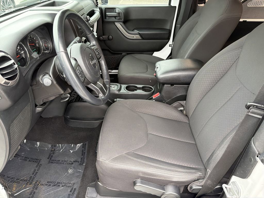 Used 2016 Jeep Wrangler Sport w/ Connectivity Group AWD/4WD image 11