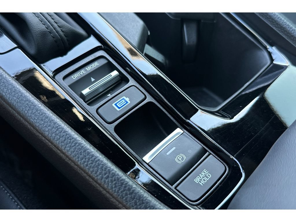 Used 2024 Honda Accord Sport image 31