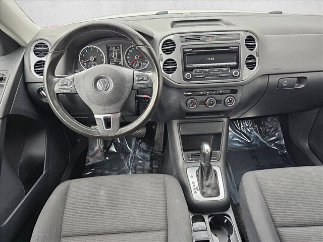 Used 2013 Volkswagen Tiguan S FWD image 20