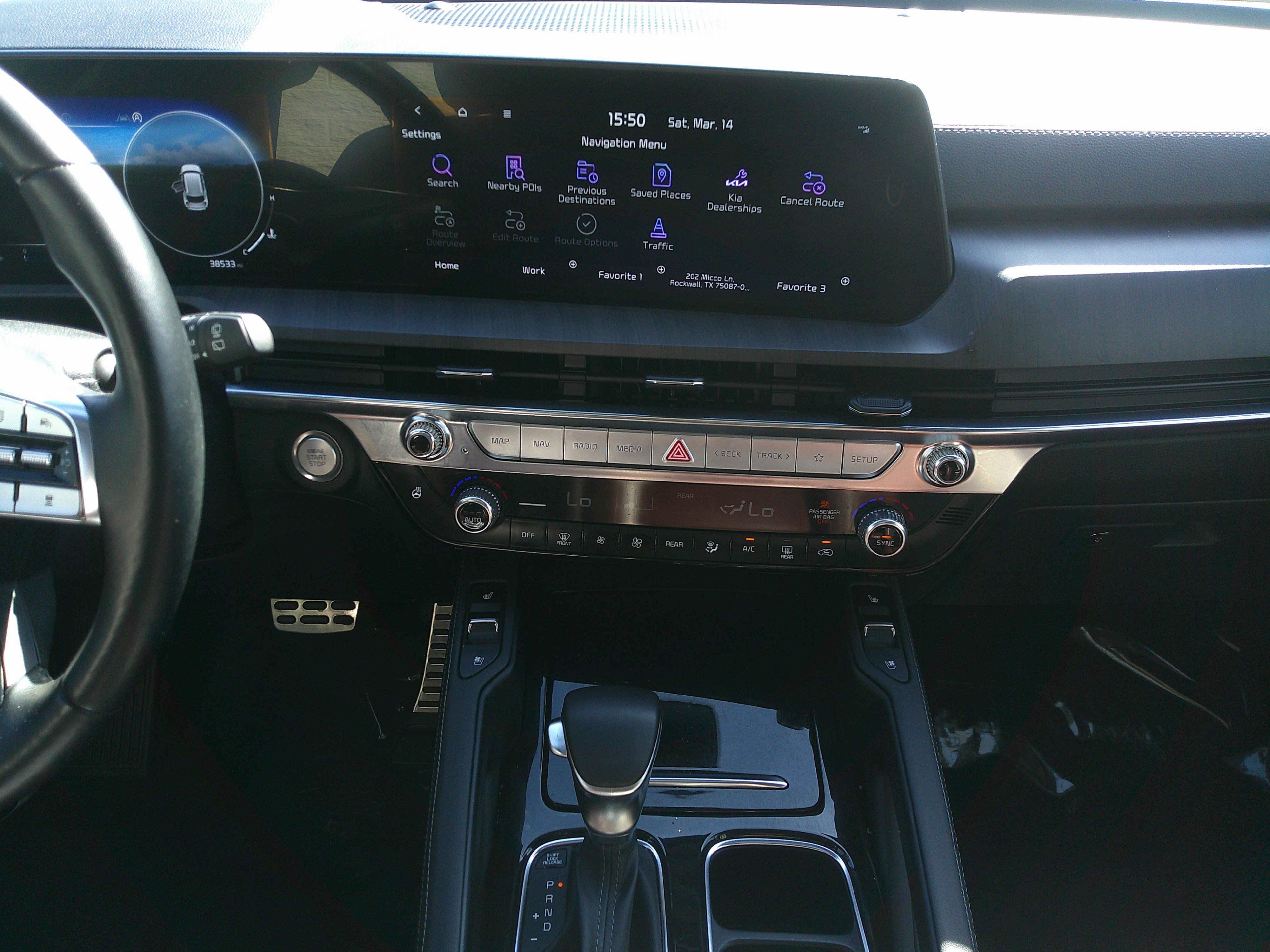 Used 2024 Kia Telluride SX Prestige w/ Towing Package image 32