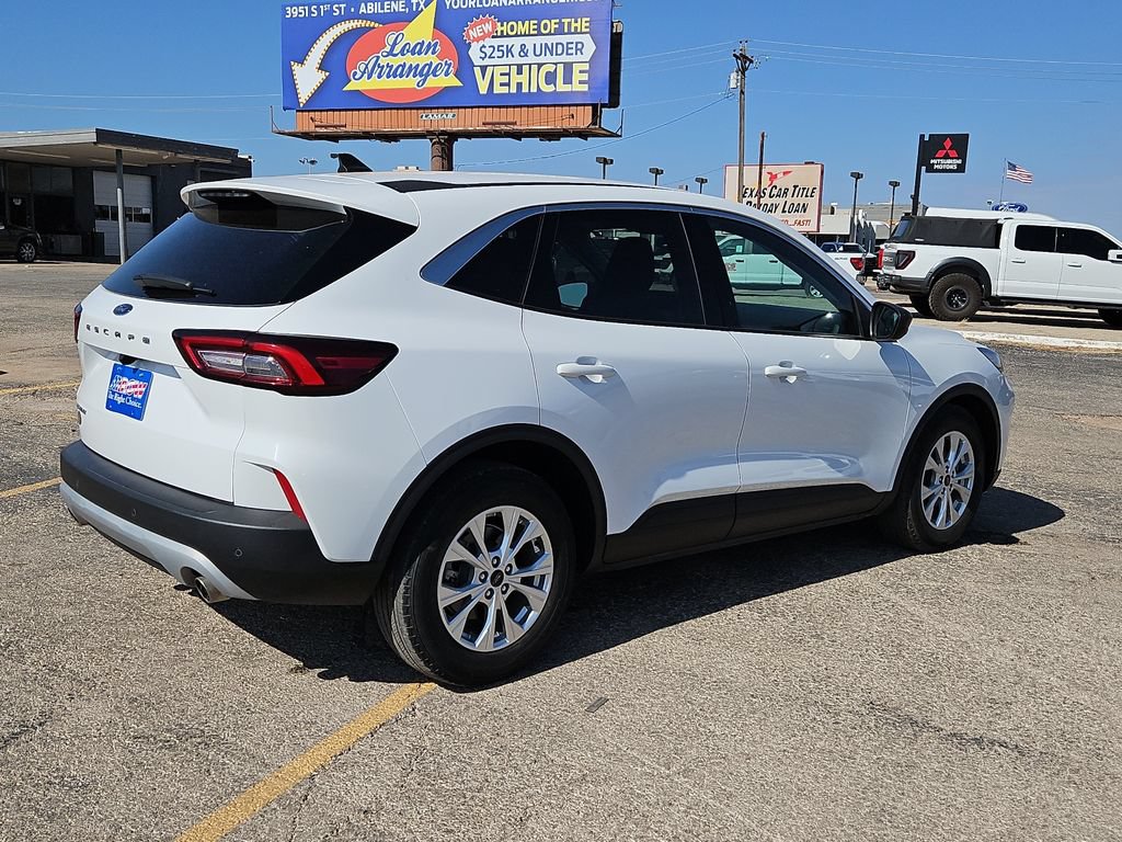 Used 2024 Ford Escape Active w/ Tech Pack #1 FWD image 11