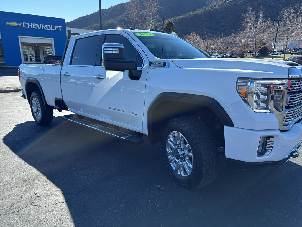 Used 2023 GMC Sierra 2500 Denali image 8