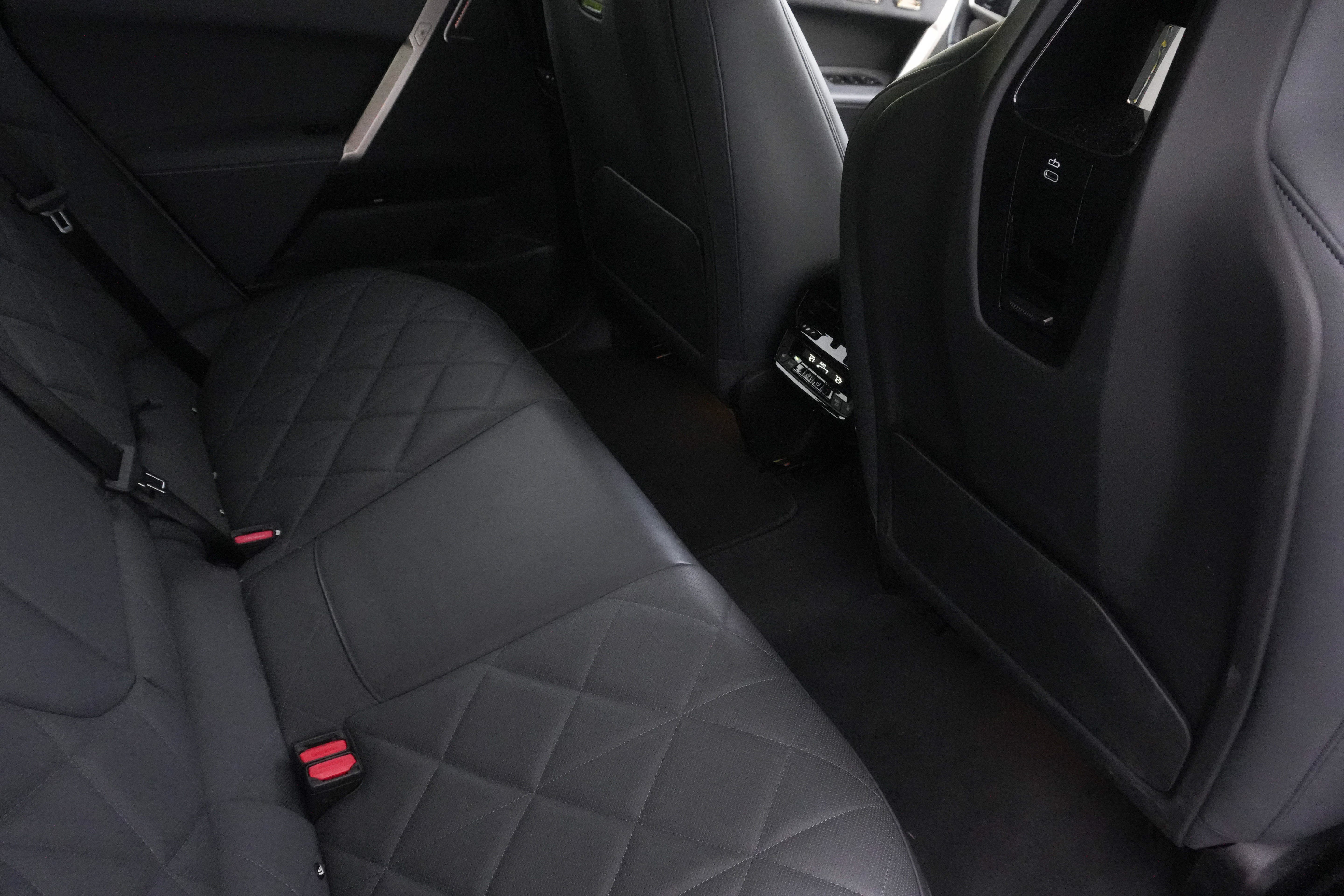 Used 2024 BMW iX M60 AWD/4WD image 34