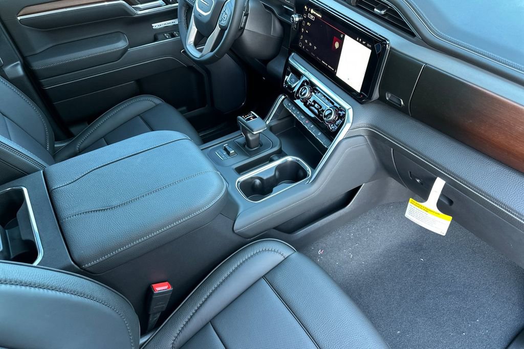 New 2026 GMC Sierra 1500 Denali w/ Technology Package image 13