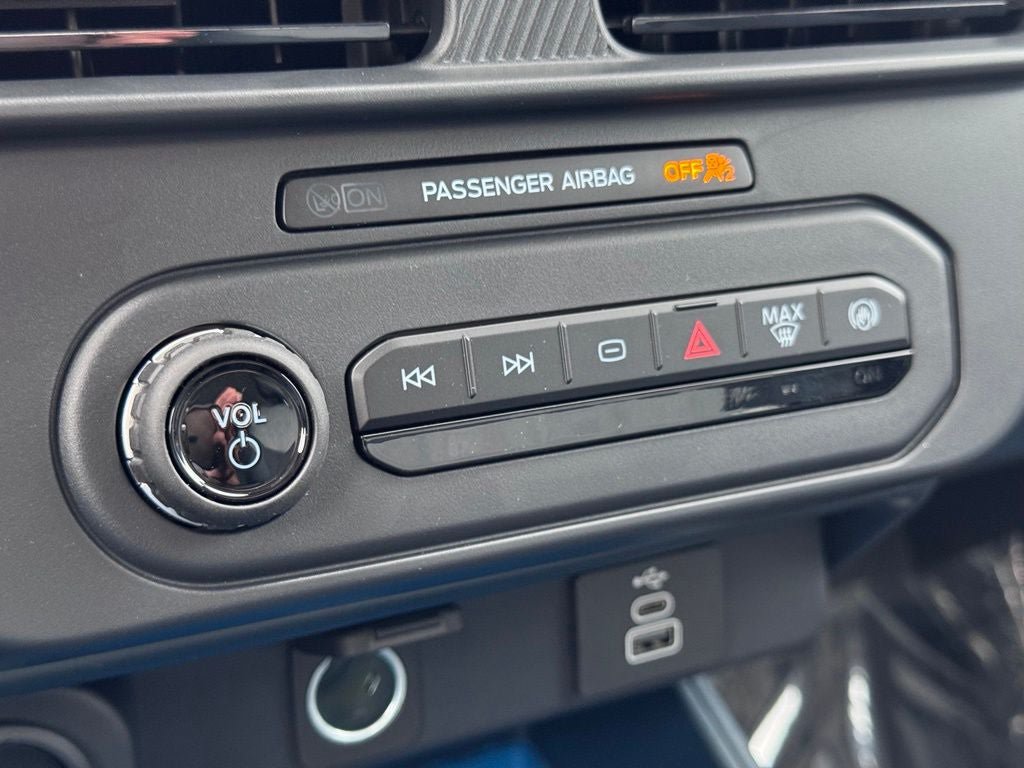 New 2026 Ford Maverick XLT FWD image 12