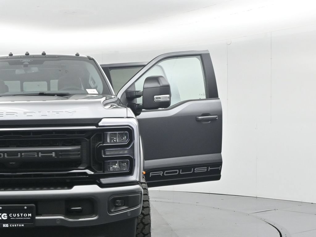 New 2026 Ford F250 Lariat w/ Black Appearance Package AWD/4WD image 34