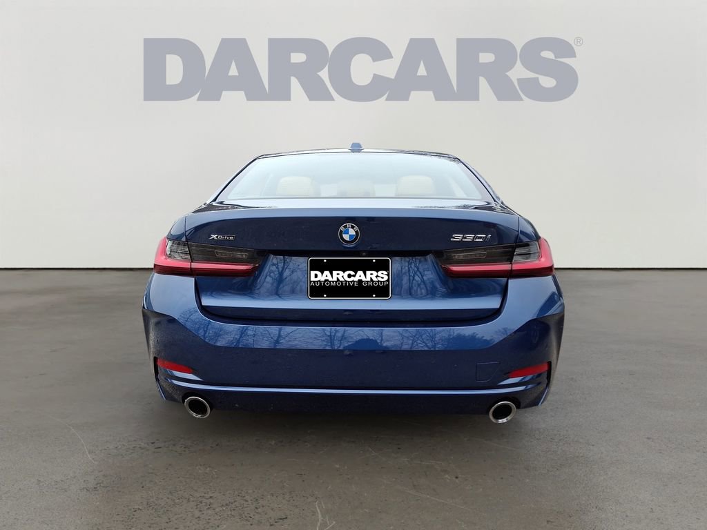 Used 2023 BMW 330i xDrive Sedan w/ Premium Package image 6