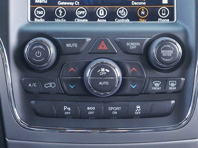 Used 2018 Jeep Grand Cherokee Trailhawk w/ Trailhawk Luxury Group AWD/4WD image 22