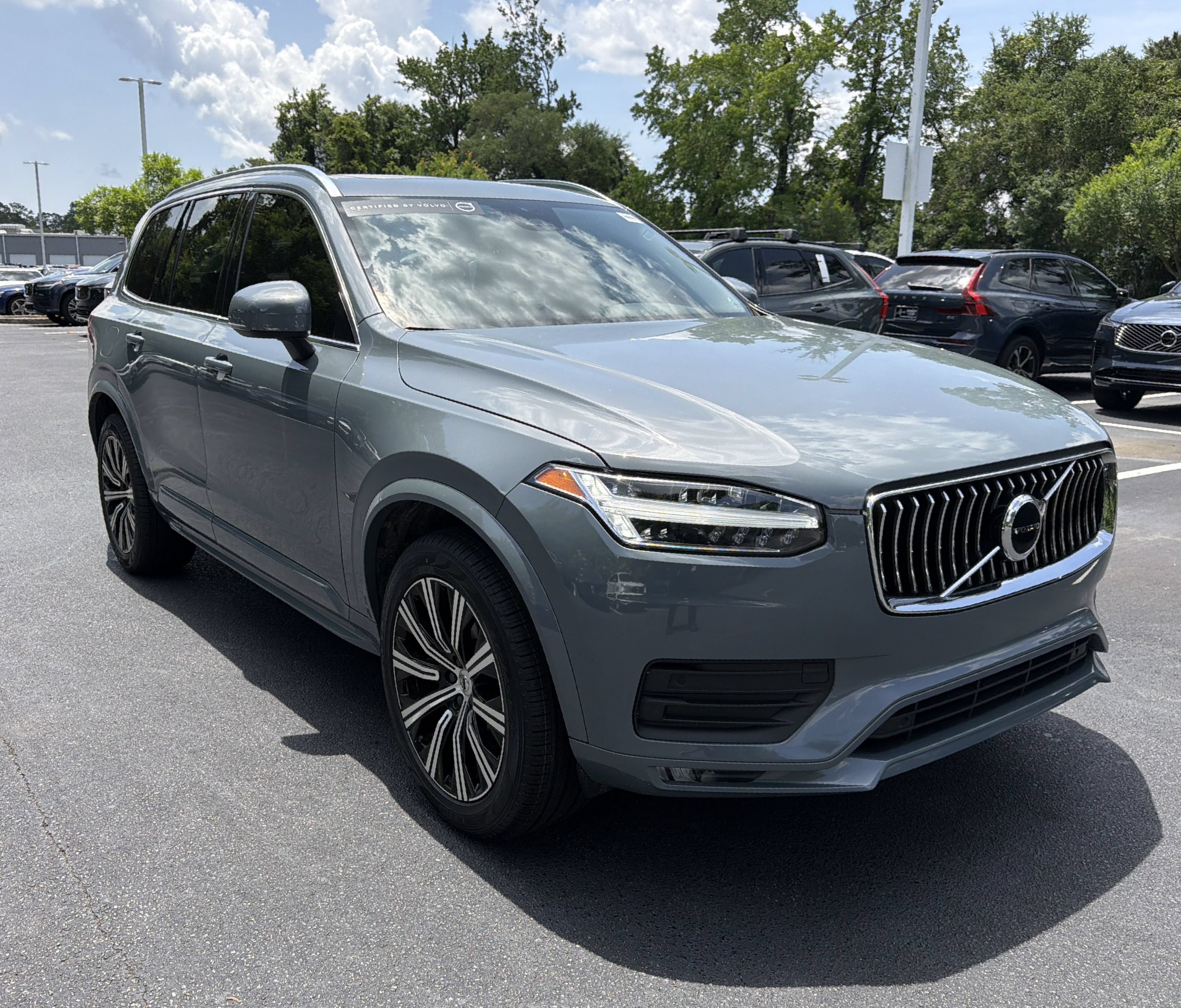 Used 2023 Volvo XC90 B5 Core AWD/4WD image 2