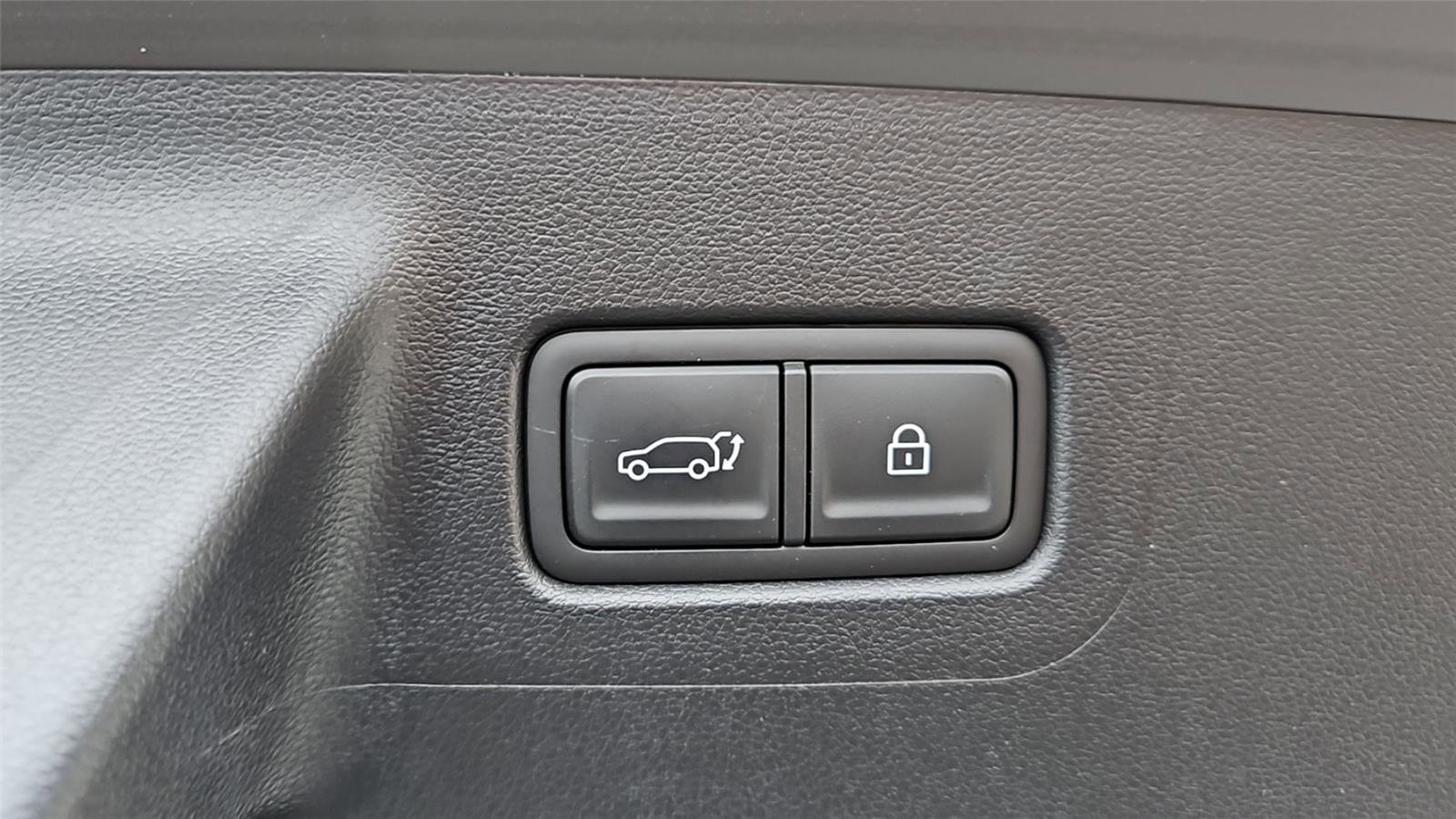 Used 2024 Hyundai Santa Fe Calligraphy image 16